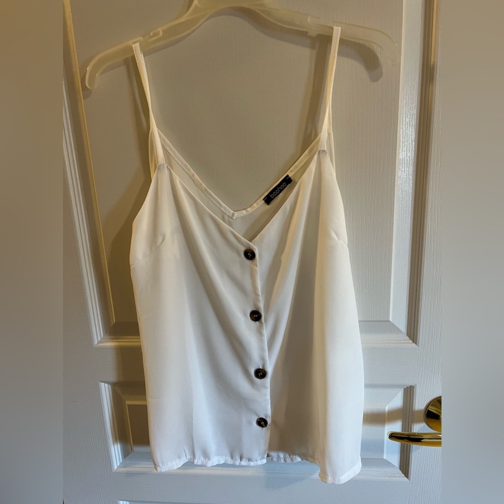 New Without Tags - White button down tank - boohoo - Size 12